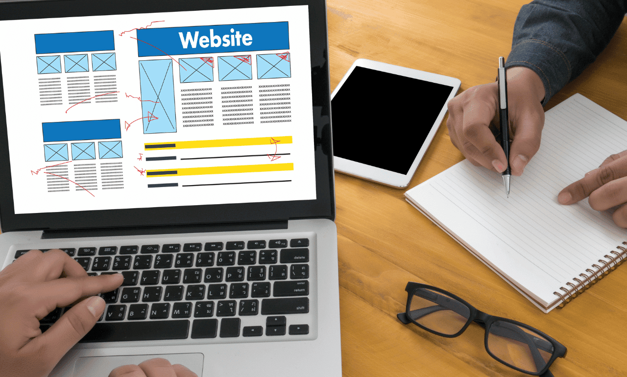 Aprende cómo crear tu web en 2025 sin complicaciones